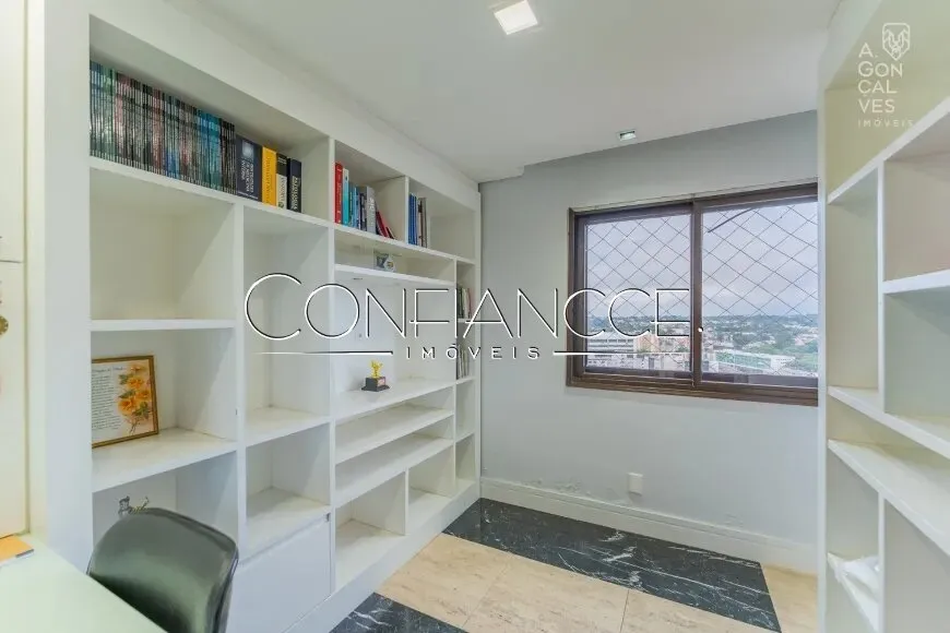 Penthouse with 4 en-suite bedrooms and private BBQ garden — photo 9