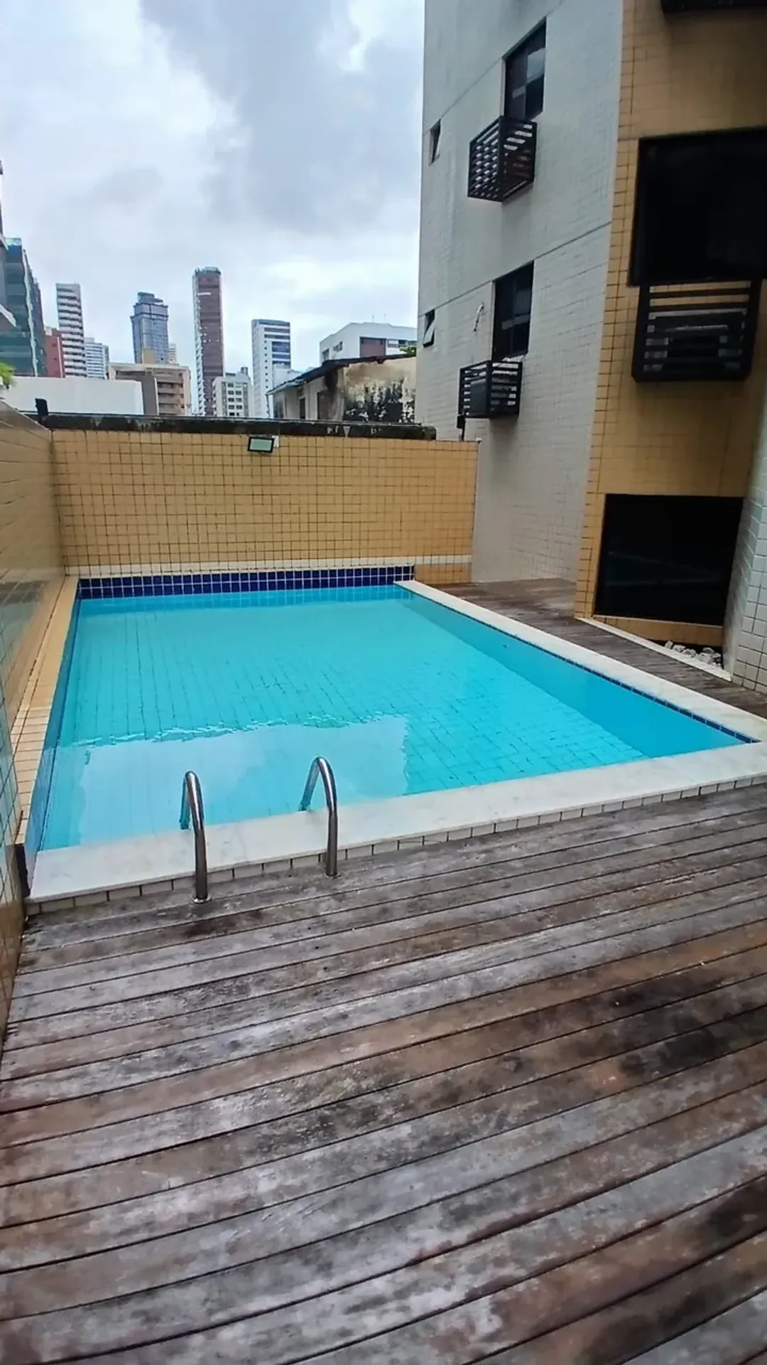 3-bedroom apartment with a water view in João Pessoa — photo 8