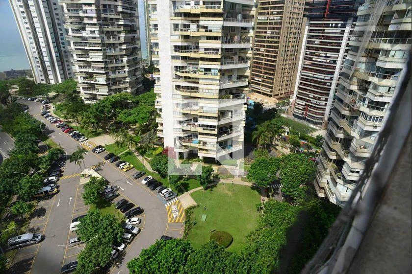 Вид на воду та 4 спальні: квартира 300 м² — photo 3
