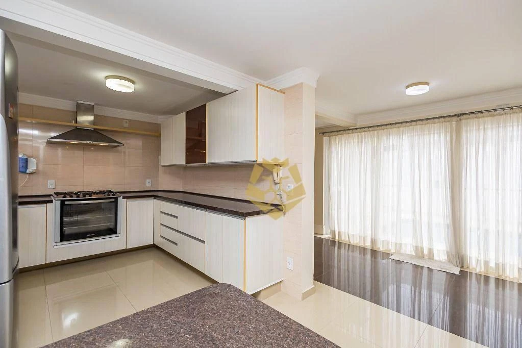 Меблированный дом: 4 спальни с санузлом и 7 ванных — photo 43