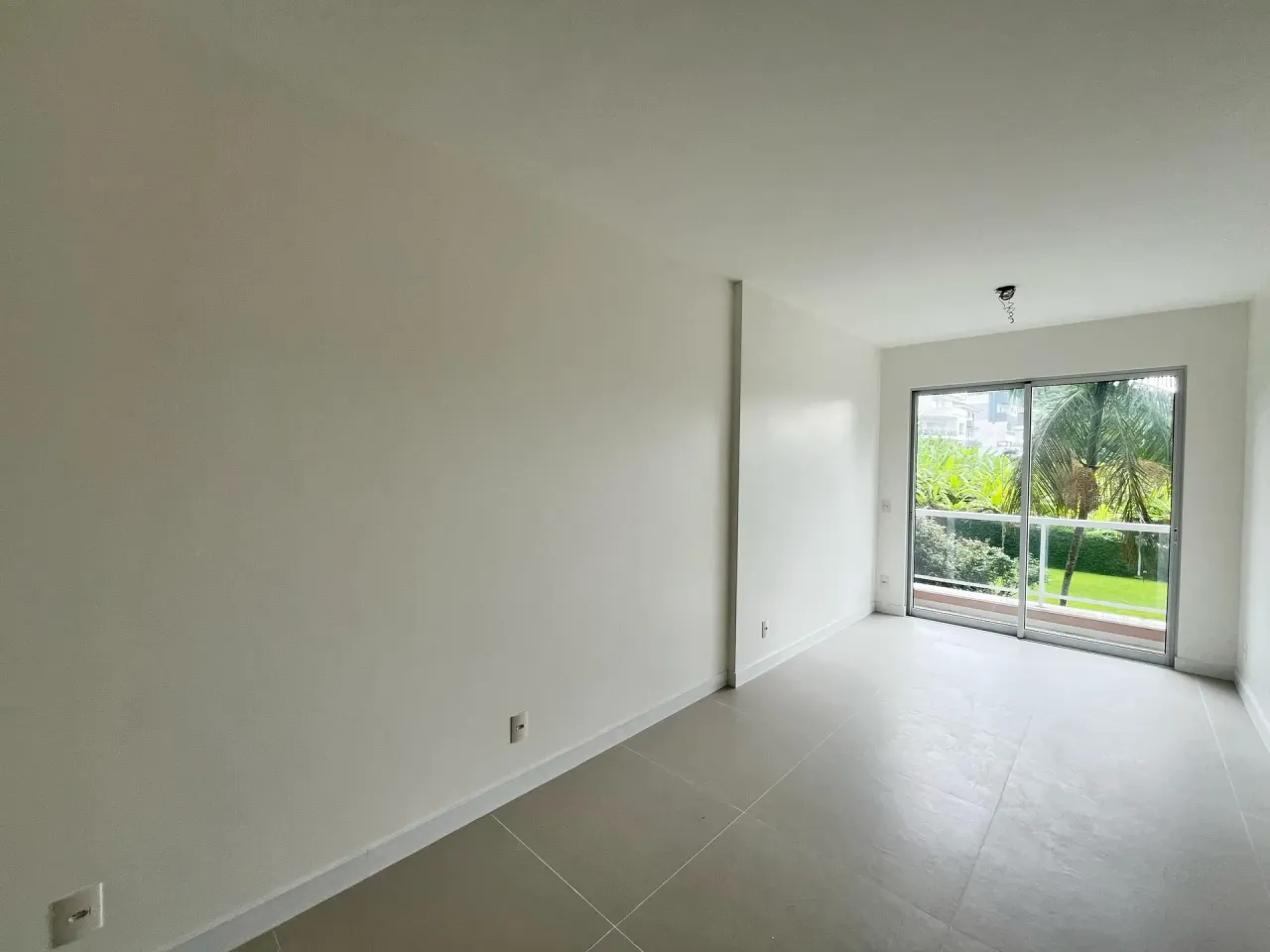 Вид на парк и 1 спальня: квартира 58 м² — photo 14