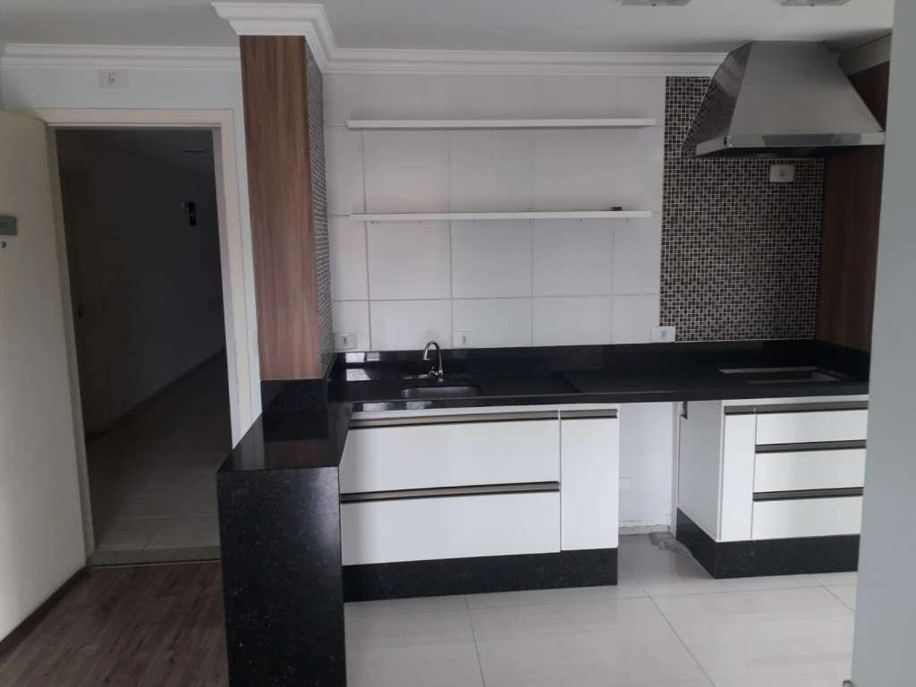 Apartment with 3 bedrooms, 2 bathrooms and 69 m² — photo 2