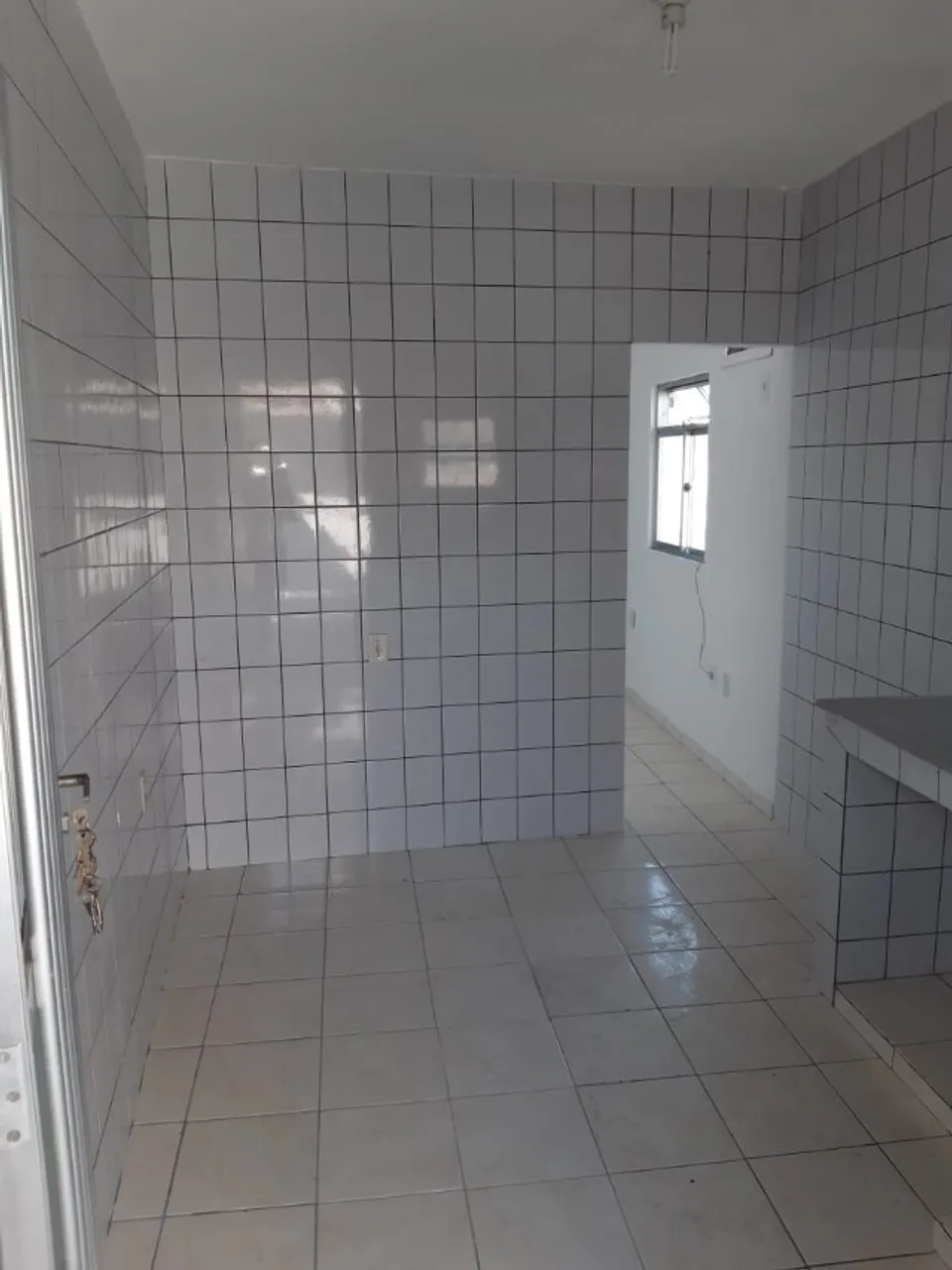 Unfurnished house with 1 bedroom and 1 bathroom — photo 2