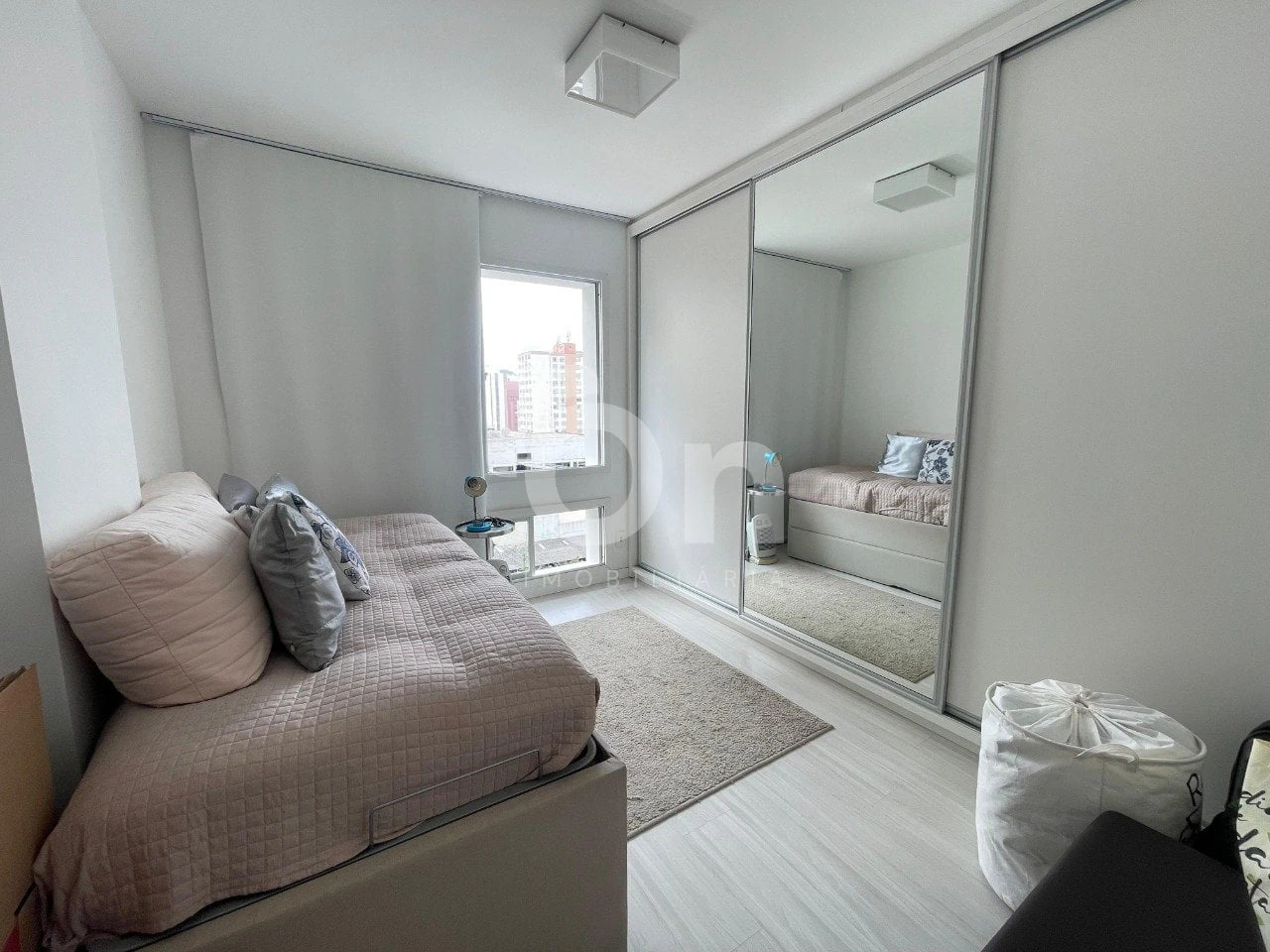 Furnished apartment, 75 m², with a washing machine — photo 25