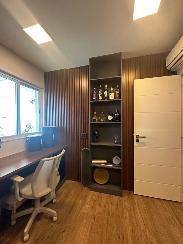 Furnished linear duplex with 200 m², 3 bedrooms — photo 9