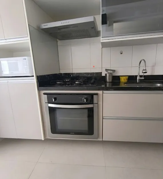 Furnished apartment with open-plan gas kitchen and 4 rooms — photo 11