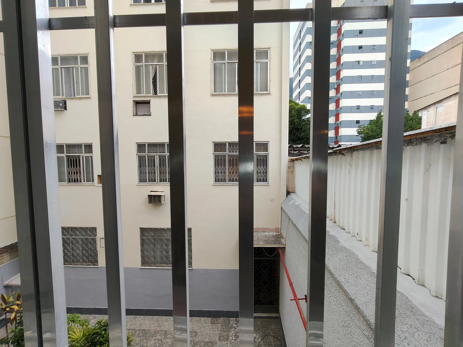 Apartamento mobiliado com 3 quartos e cozinha a gás — photo 3