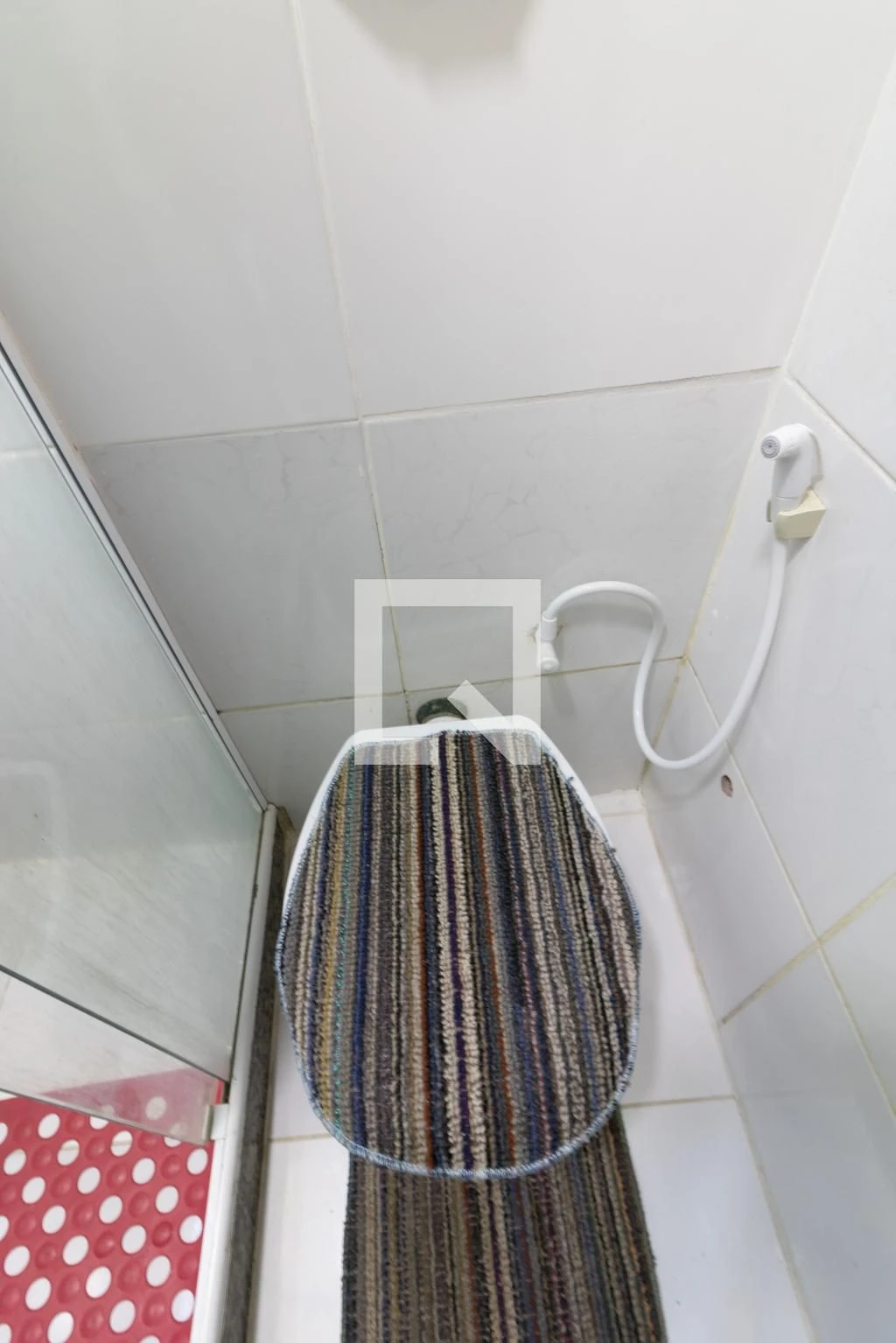 Furnished 2-bedroom apartment with 1 bathroom no parking — photo 25