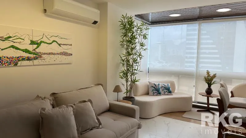 Furnished 1-bedroom apartment with open-plan kitchen — photo 5