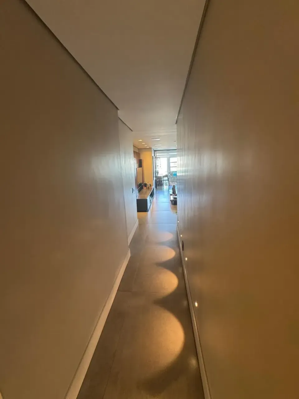 Apartamento mobiliado com 3 quartos e 5 banheiros — photo 2