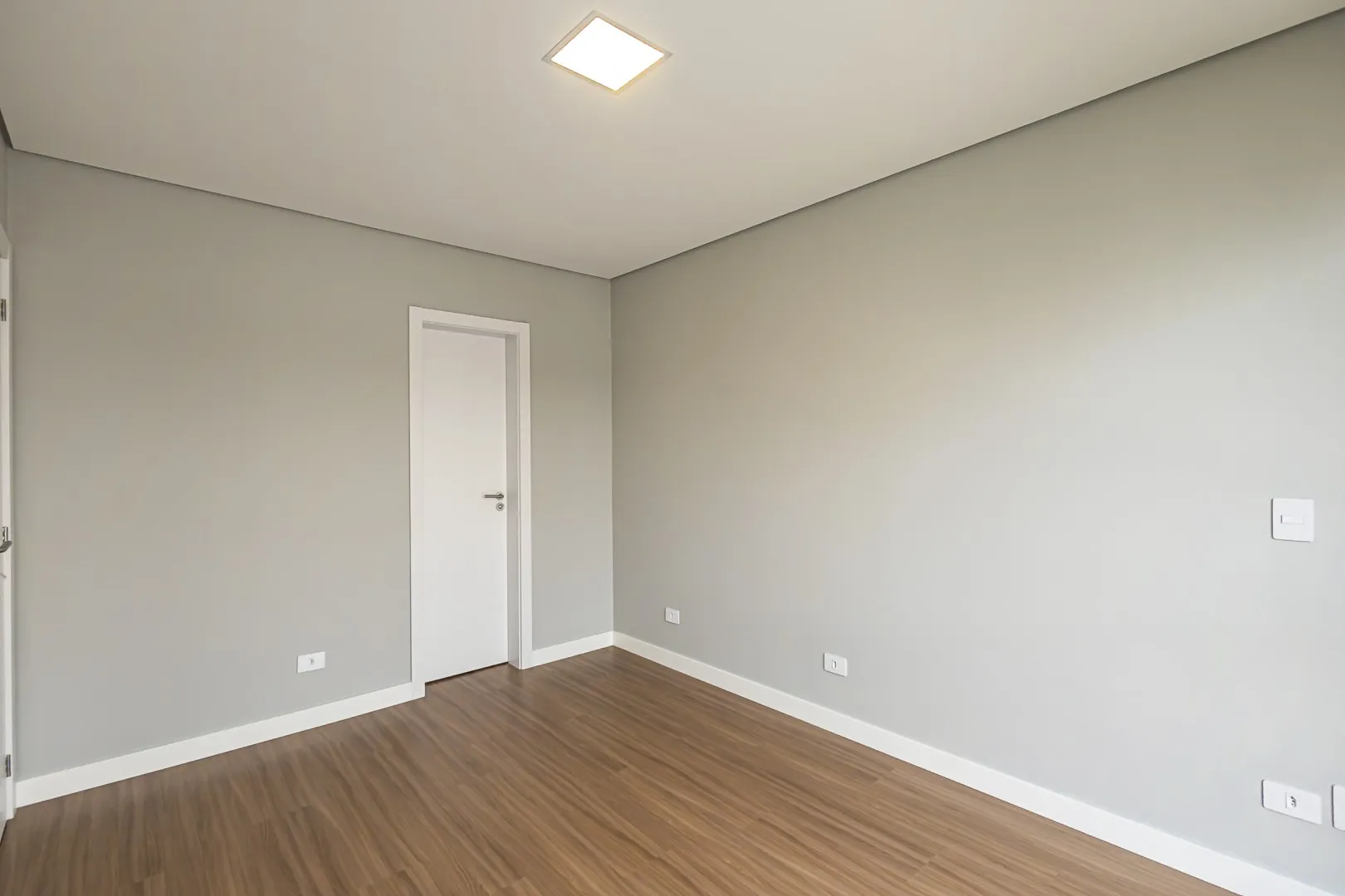 House with 3 bedrooms, 3 baths and 2 parking spots — photo 23