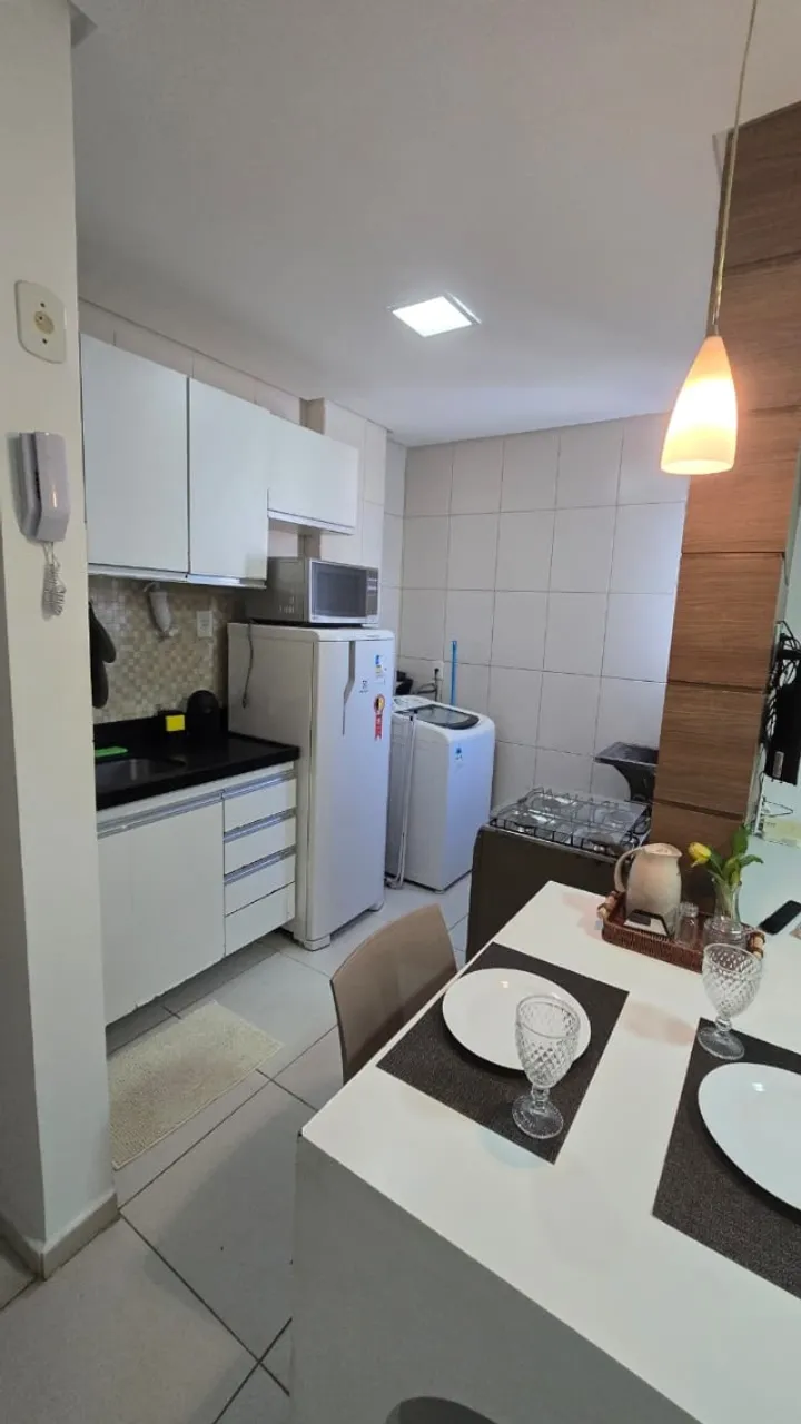 Furnished 1-bedroom apartment with gas stove kitchen — photo 2