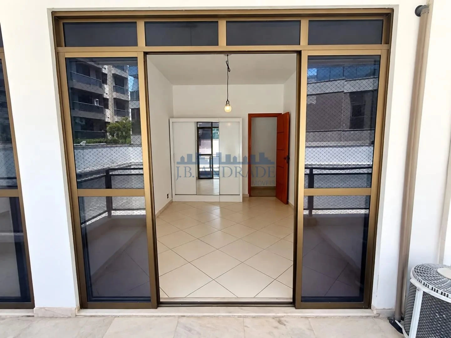 Apartamento de 3 quartos, sendo 1 suíte, 122 m² — photo 10