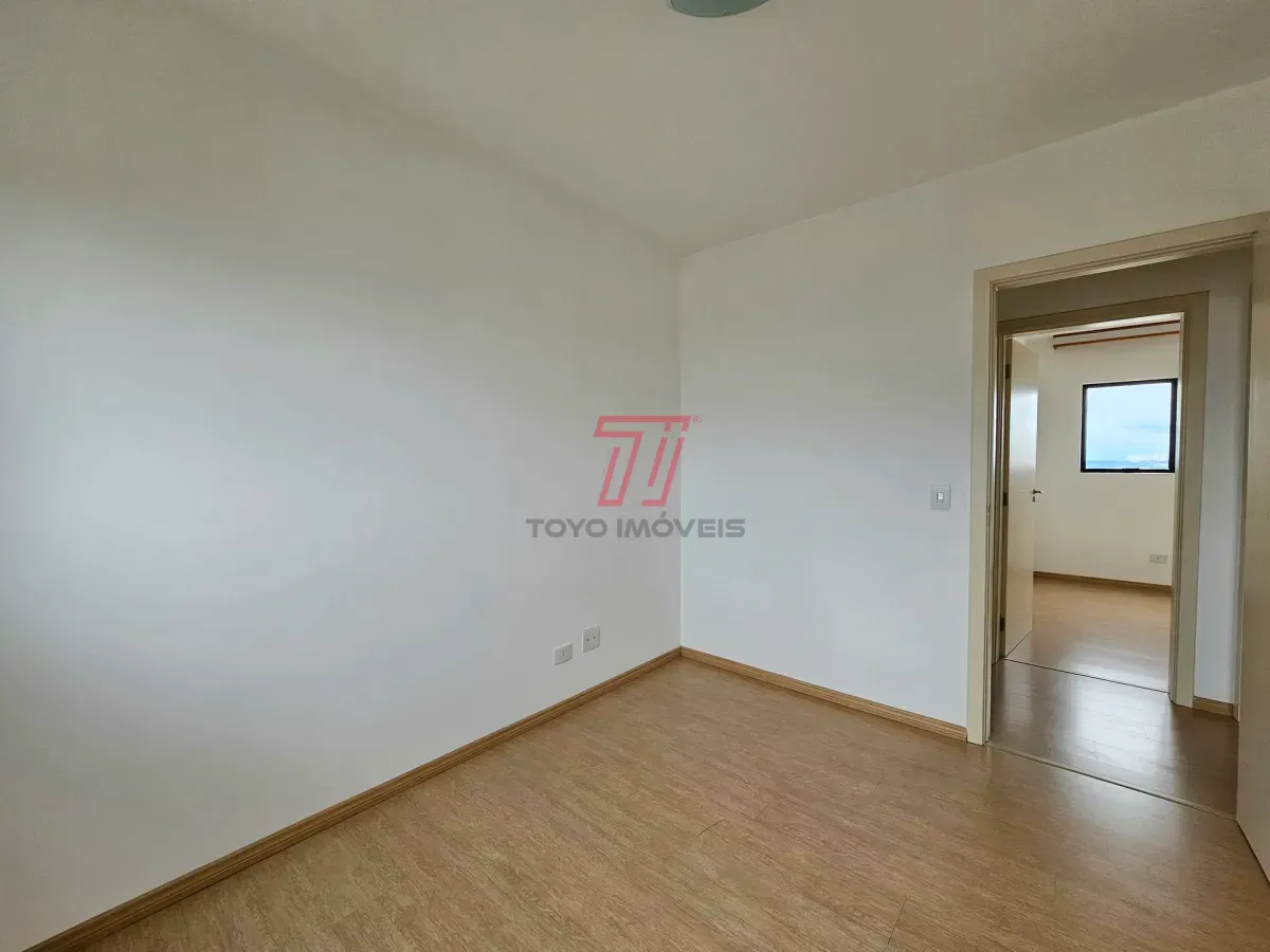 Rental apartment with 3 bedrooms and a balcony — photo 15