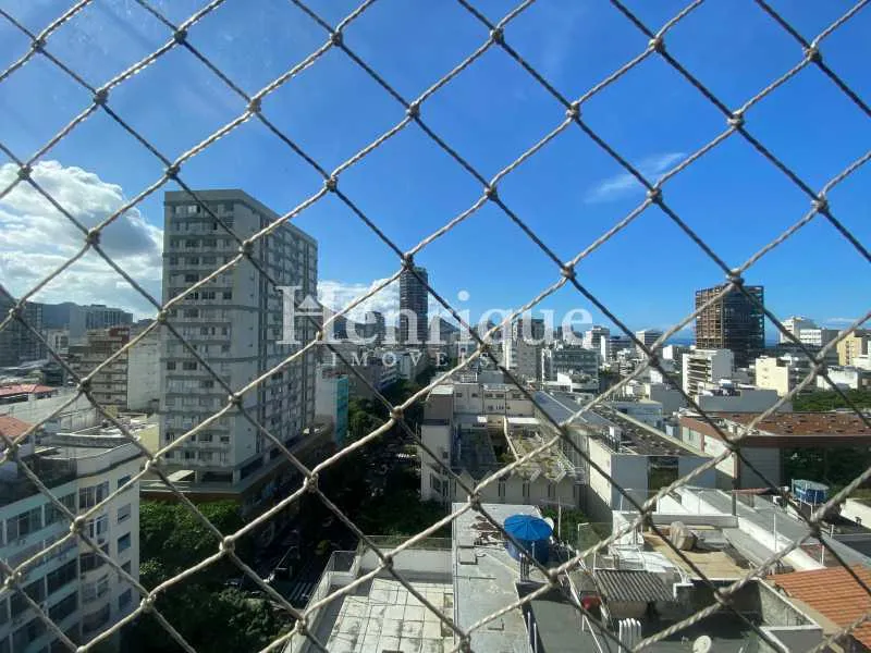 Apartamento mobiliado com 3 quartos e 2 banheiros — photo 18