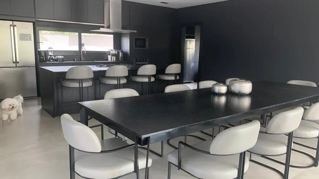 Casa amueblada con 5 suites y cocina compacta — photo 29