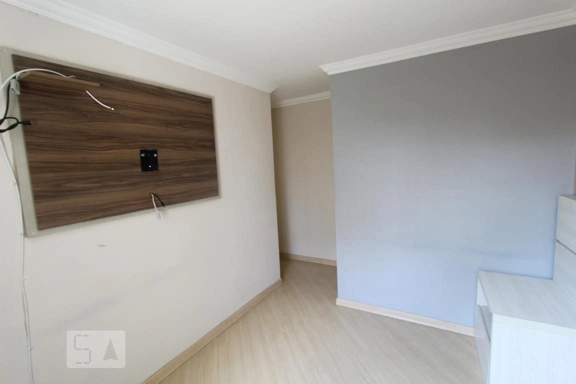 2-bedroom apartment with a bathtub — photo 11