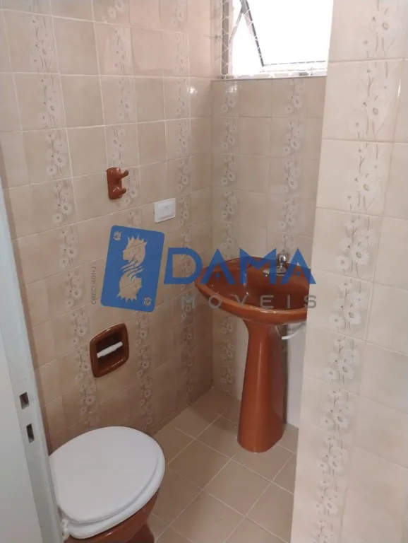 Apartamento com 3 quartos e área de lavanderia — photo 34