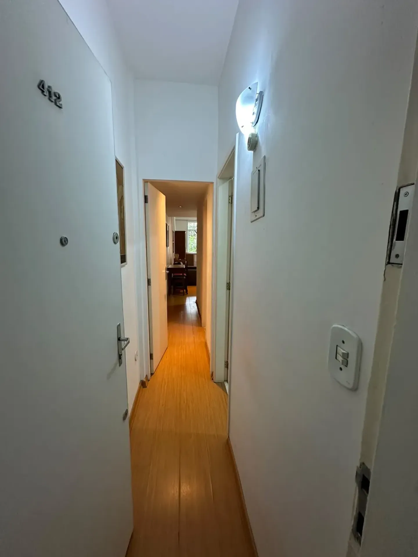 Студия на 4-м этаже с рабочим местом — photo 15