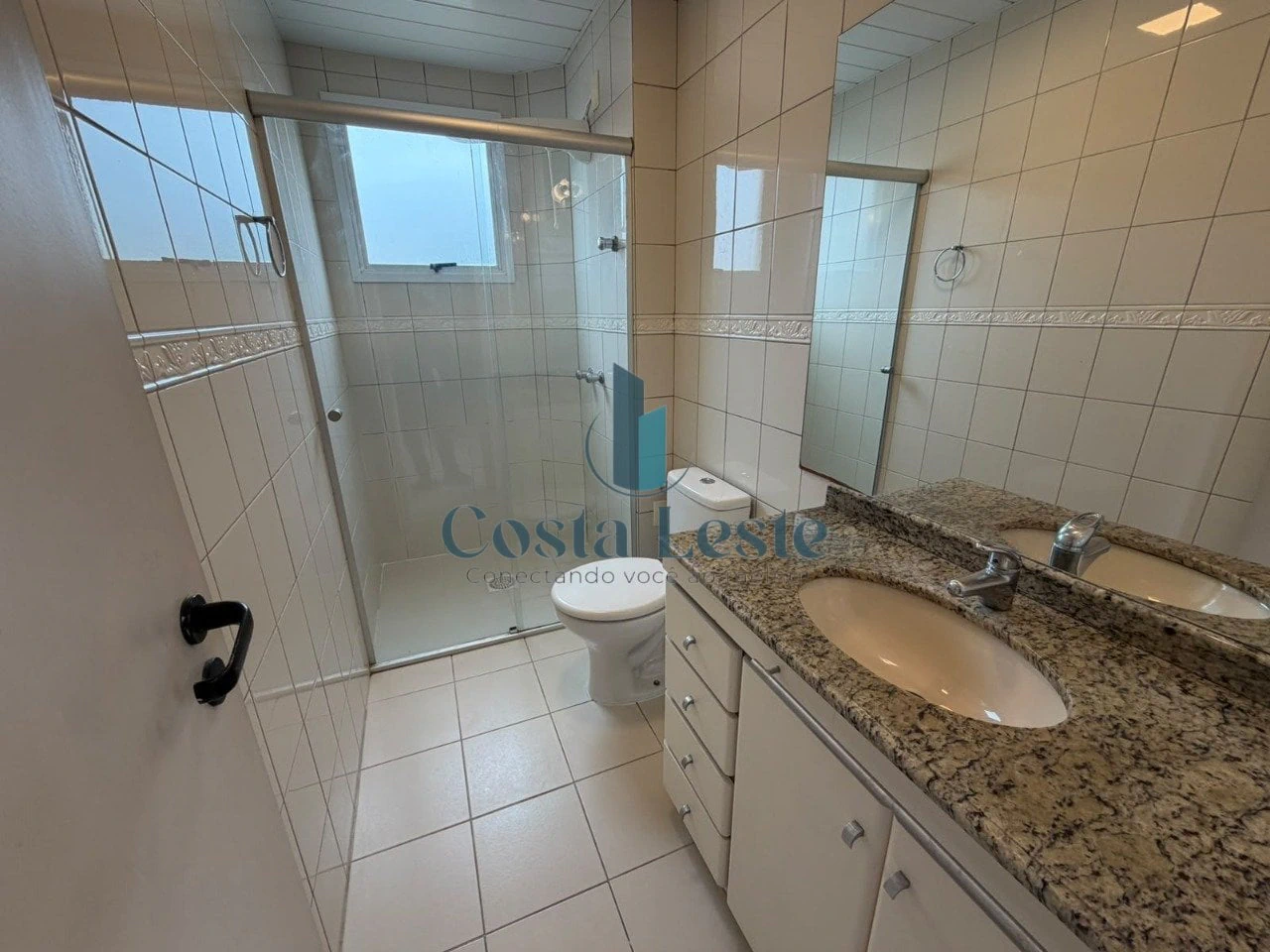 Home office in a 3-bedroom apartment, 92 m² — photo 15