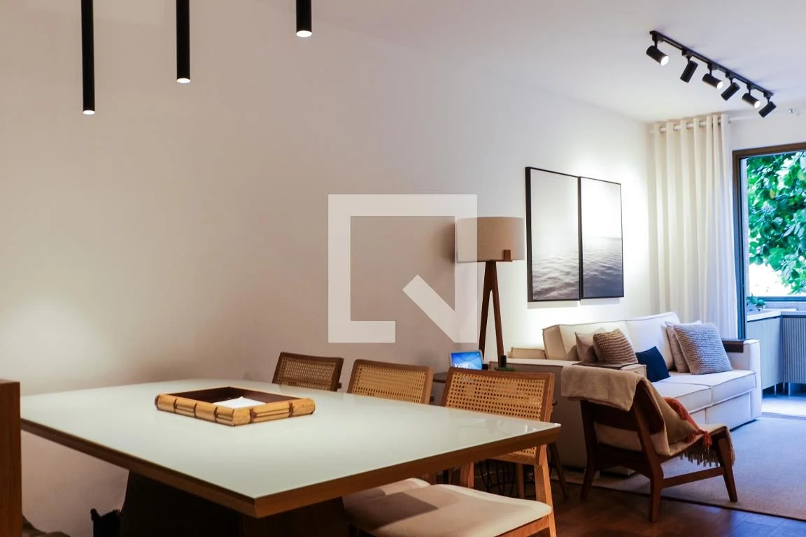 Furnished apartment, 78 m², with a walk-in closet — photo 15