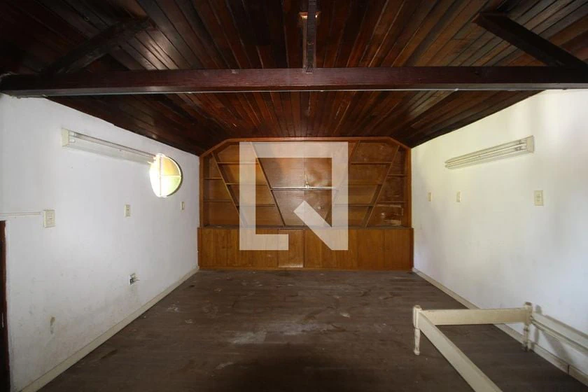 4-bedroom house with a mountain view in Rio de Janeiro — photo 28