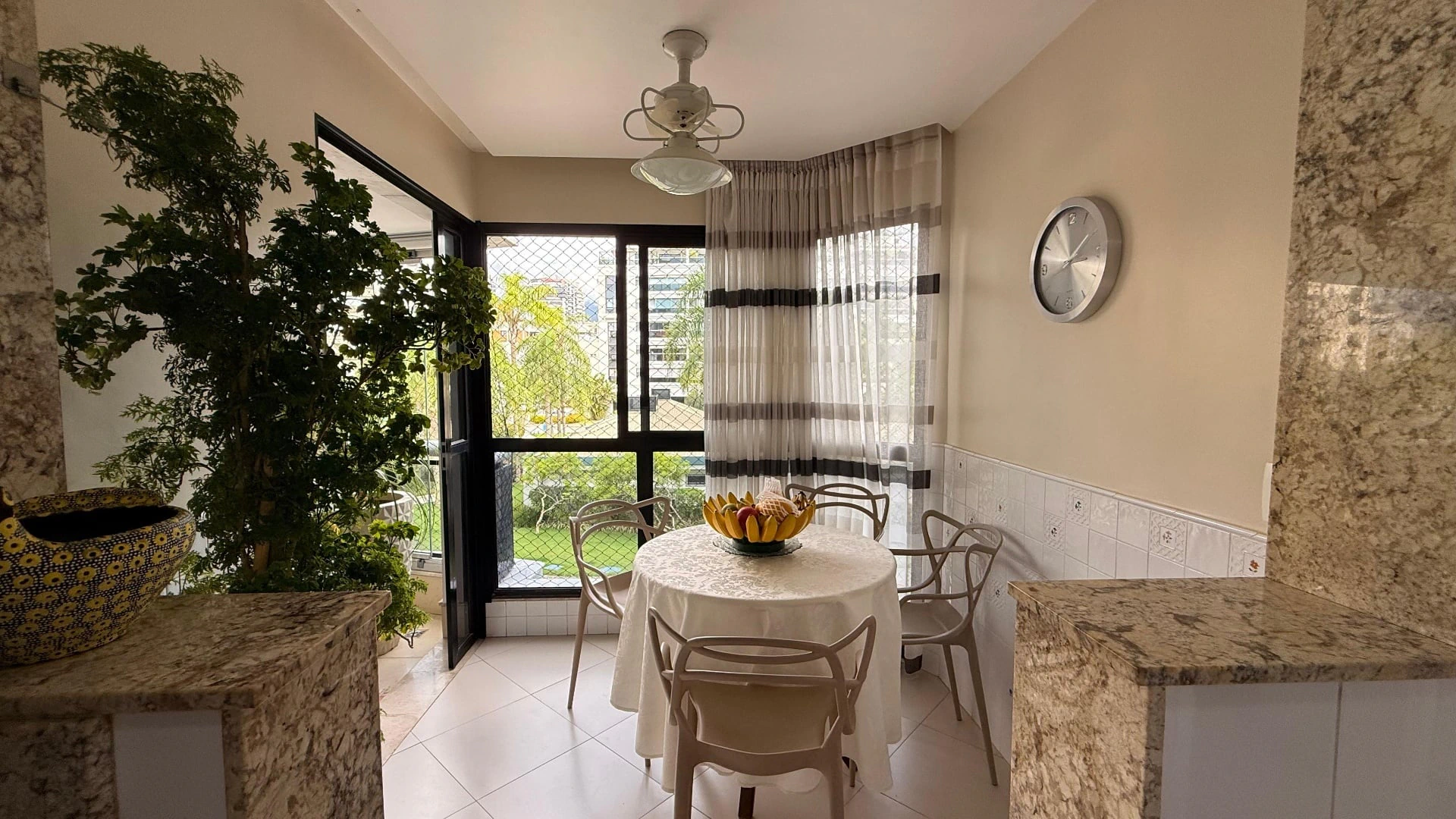 3-bedroom apartment with a washing machine in Rio de Janeiro — photo 7
