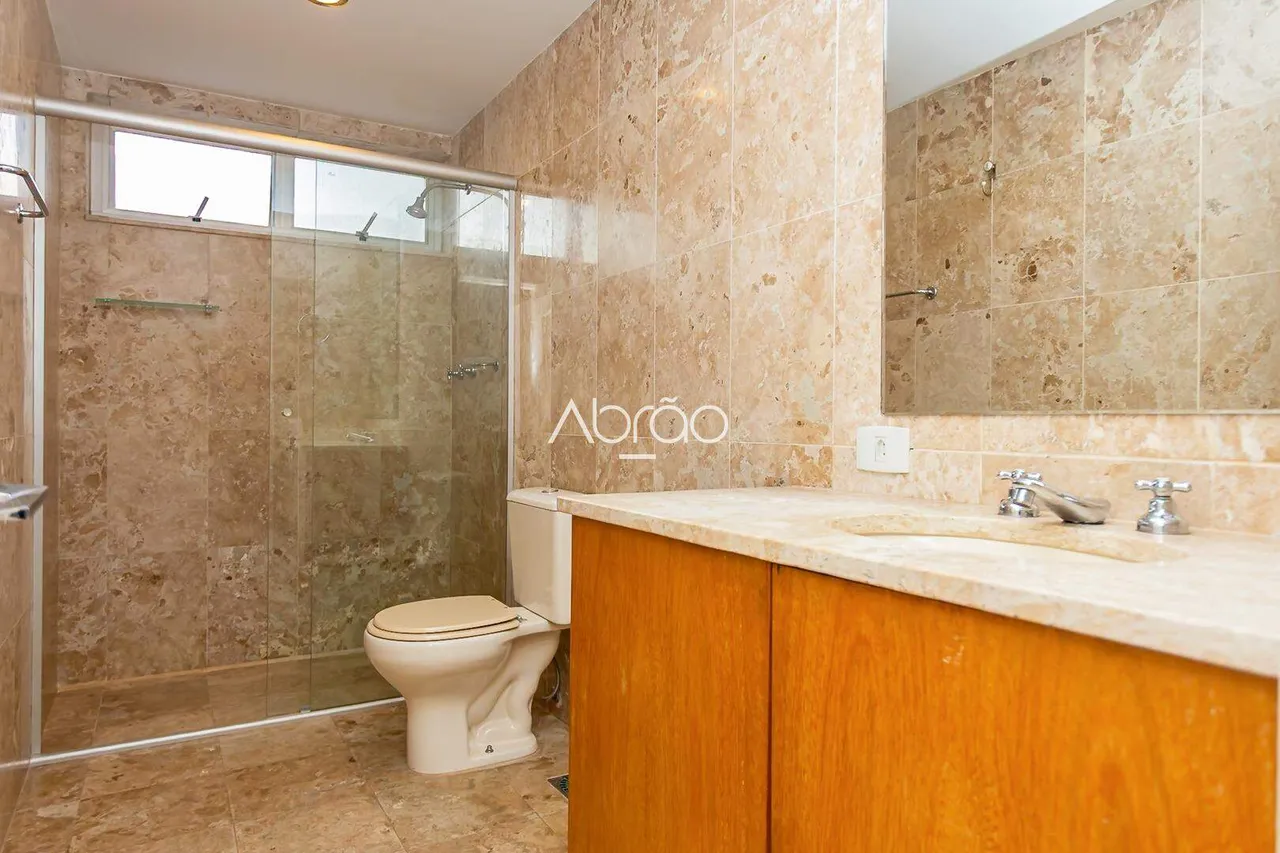 Apartment with 2 en-suite bedrooms and 256 m² — photo 9