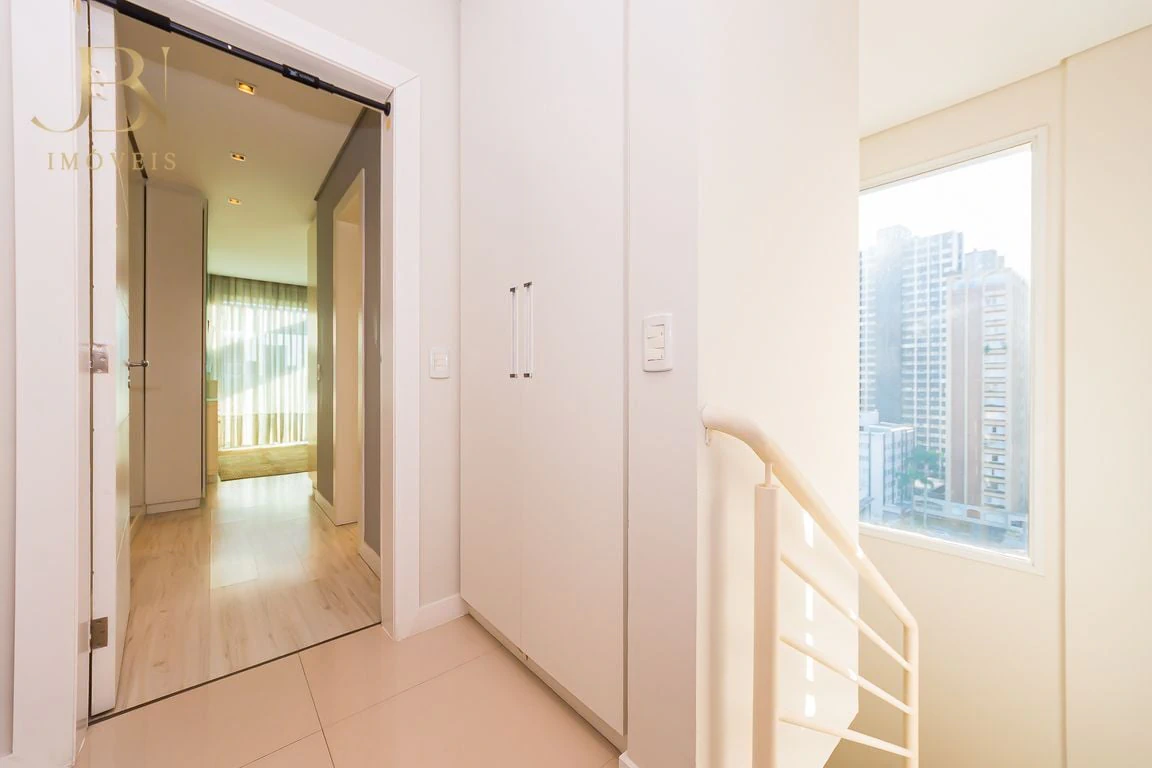 Apartamento mobiliado de 1 quarto com suíte e 2 vagas — photo 8