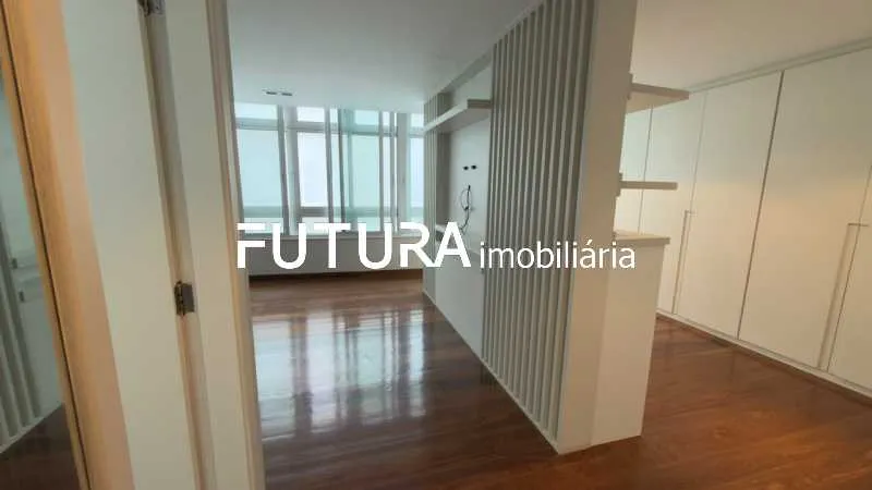 Apartment, 465 m², with floor-to-ceiling windows — photo 4