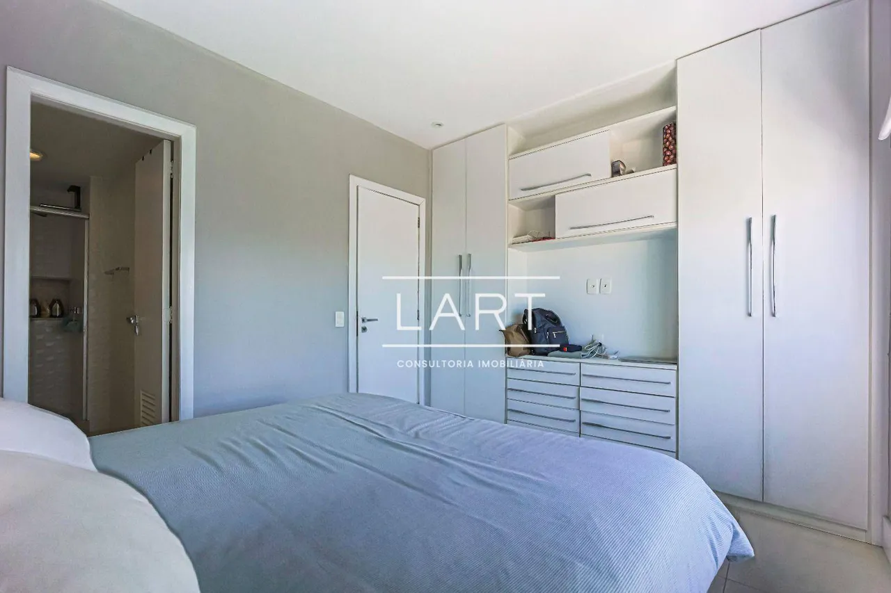 Furnished 3-bedroom apartment with 2 bathrooms and parking — photo 10