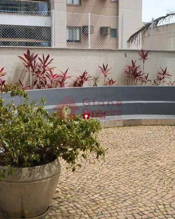 Apartamento de 124 m² com 3 quartos e varanda gourmet — photo 31