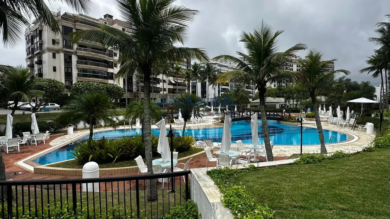 Apartamento mobiliado com 3 quartos e varanda fechada — photo 3