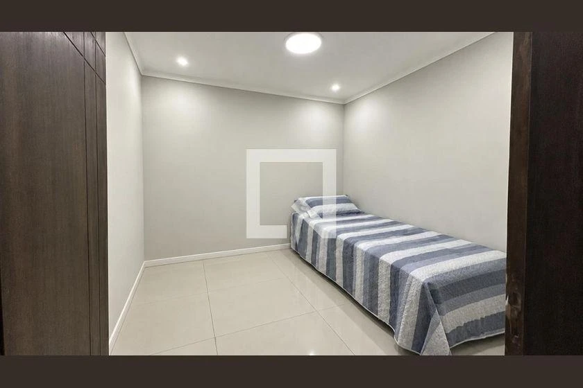 5-bedroom house, 1 with its own bathroom, 120 m² — photo 11