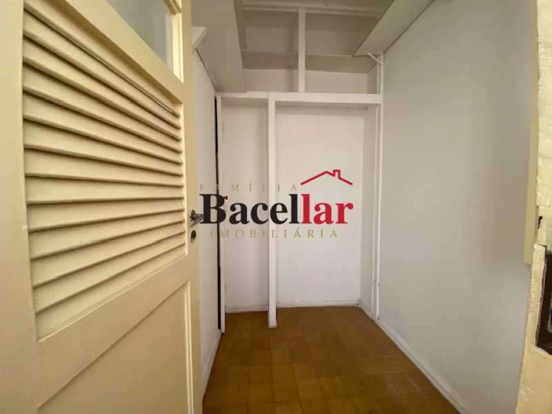 115 m² apartment with 3 bedrooms, 2 bathrooms — photo 17