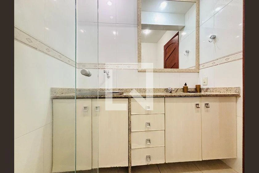 Apartamento mobiliado de 1 quarto com espaço de home office — photo 9