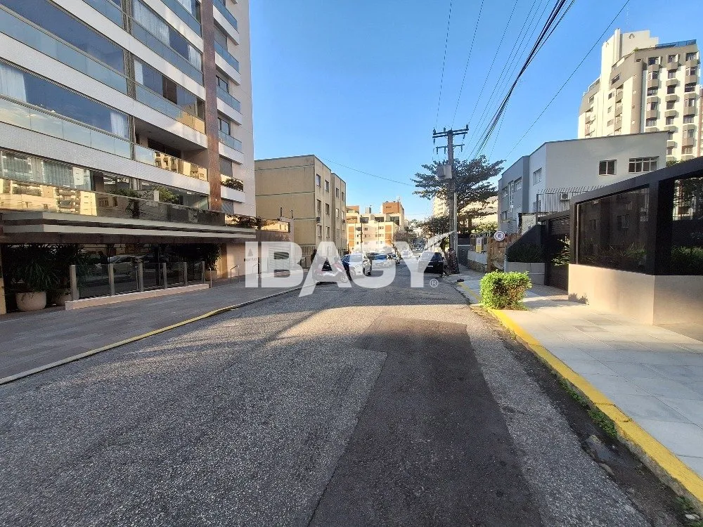 Apartamento mobiliado com 3 dormitórios e cozinha aberta — photo 35