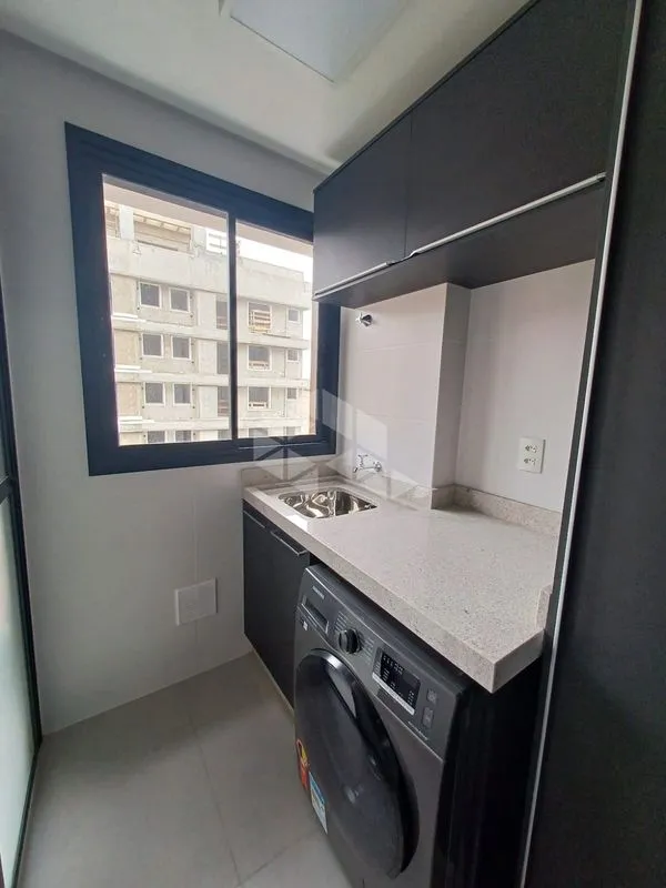 75 m² apartment with a grill on the balcony and a water view — photo 5