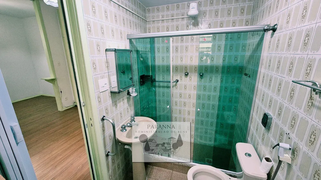 Квартира з однією спальнею та пральною машиною — photo 14