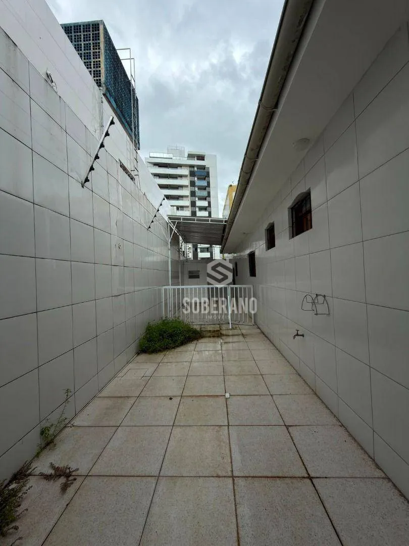 Casa para alugar com 3 quartos e 240 m² — photo 27