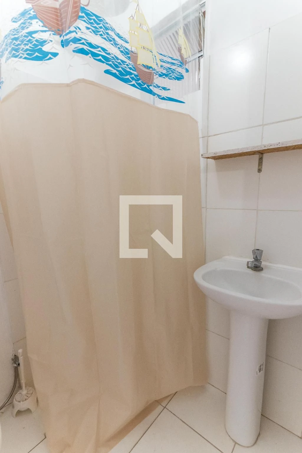 Apartment with 3 bedrooms and 1 en-suite, no parking — photo 32