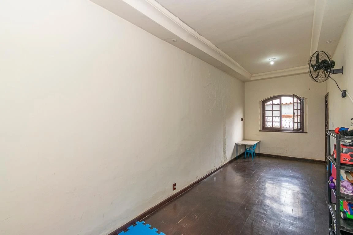 Furnished house with 5 bedrooms and 5 bathrooms — photo 39