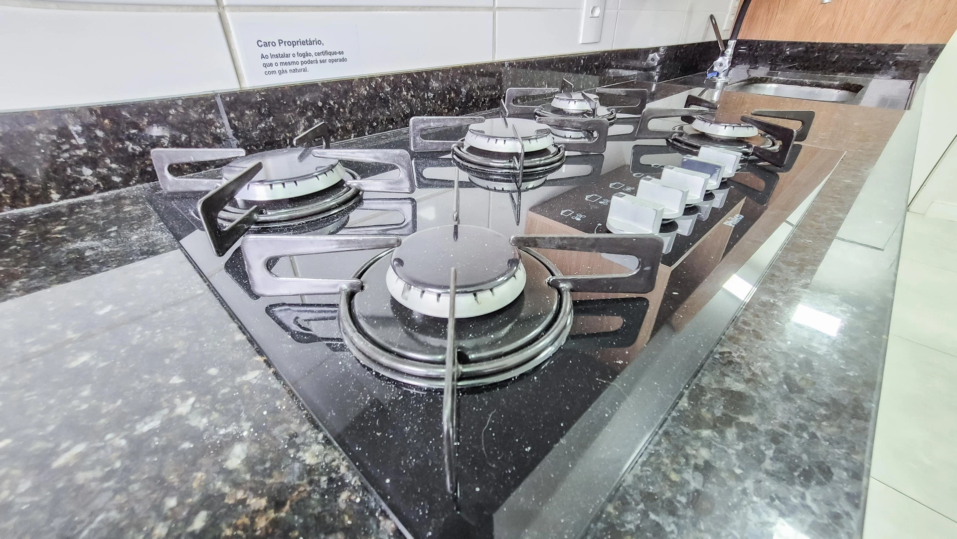 Apartamento com 2 quartos e varanda — photo 59