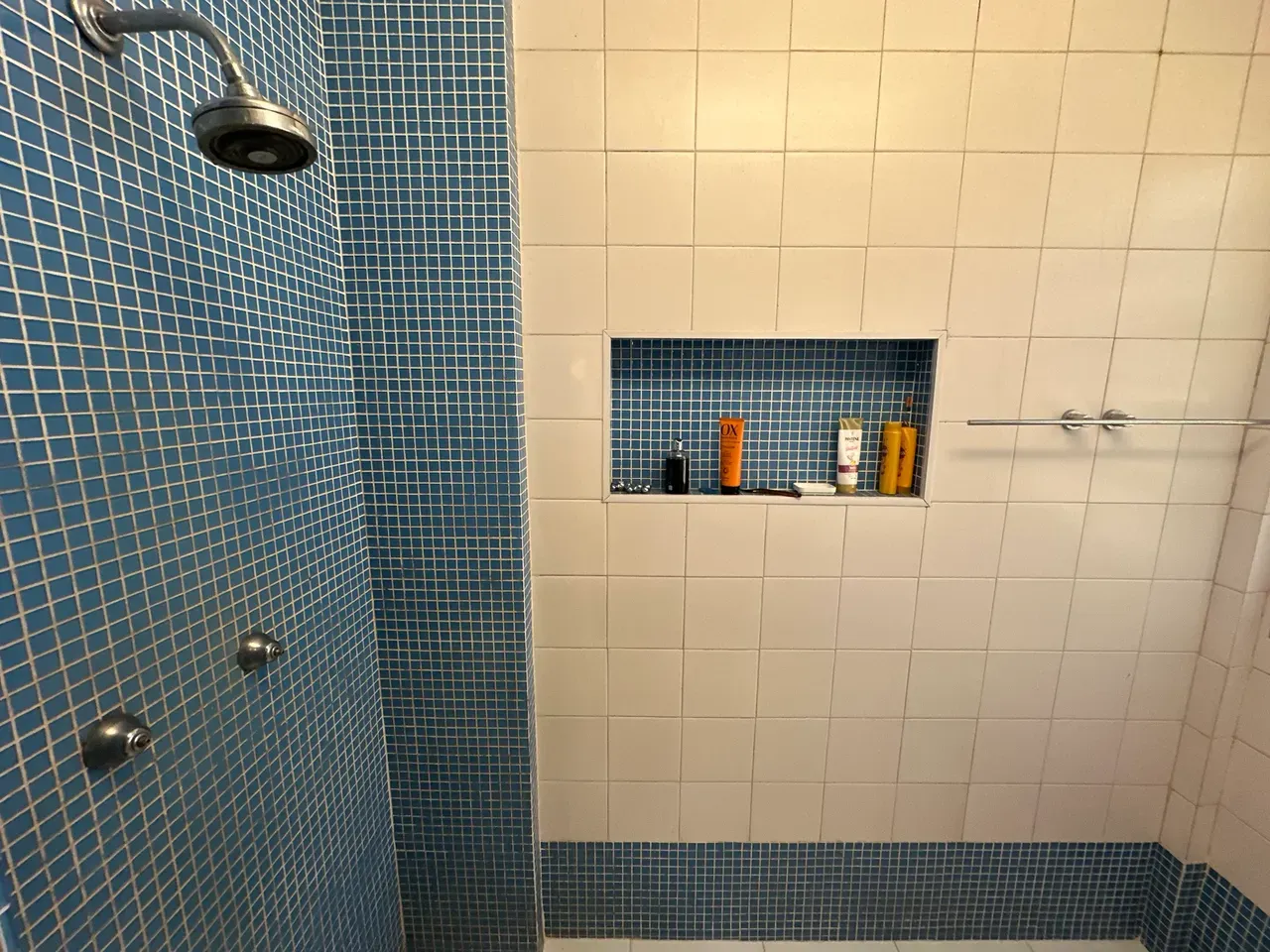 Меблированная квартира 800 м² с 4 спальнями и 4 ванными — photo 67