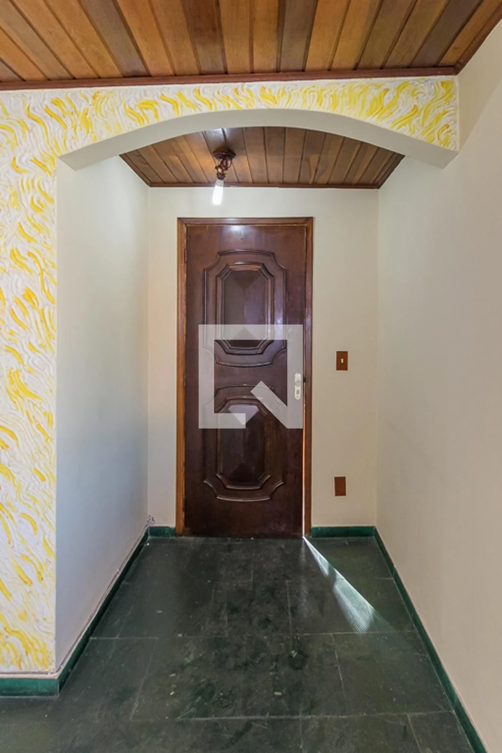 House for rent with 2 bedrooms and a balcony — photo 23