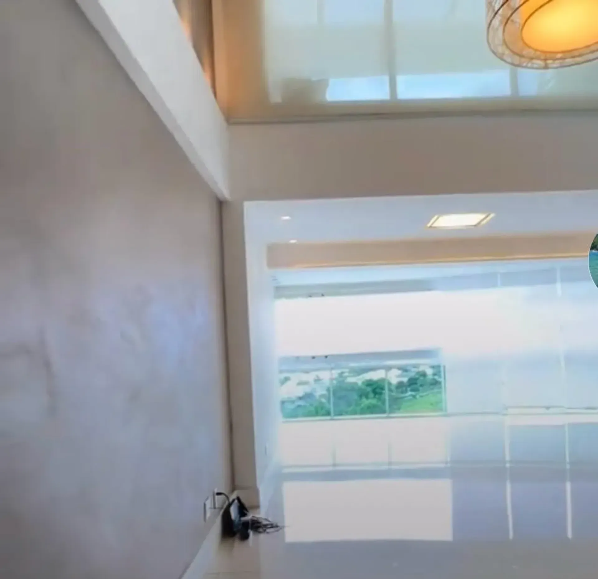 Apartamento com 4 quartos e cozinha fechada a gás — photo 42