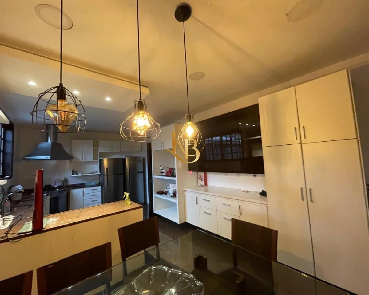 Мебльований будинок з 5 спальнями і 1050 м² — photo 2