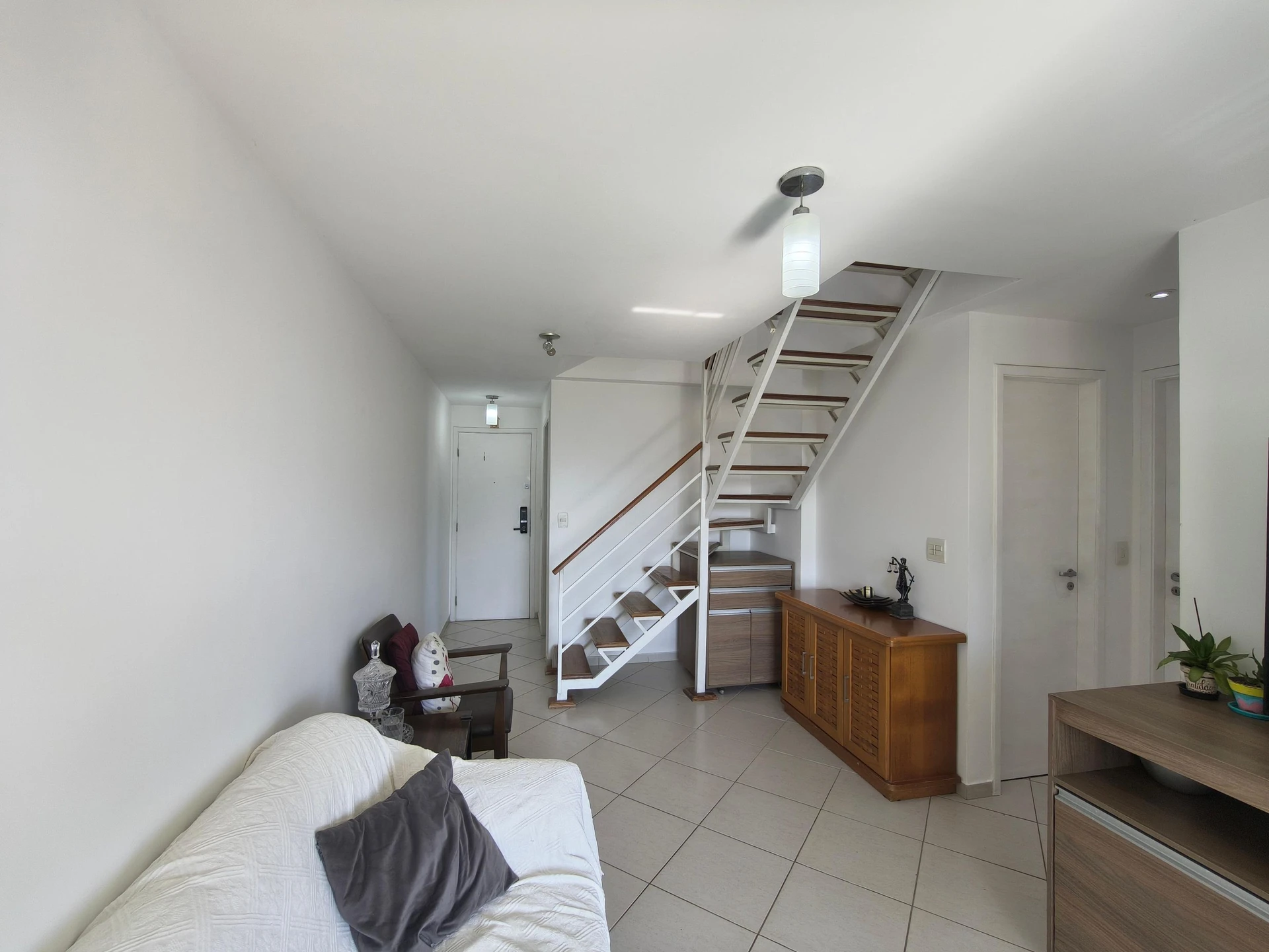 3-bedroom apartment in a building with a sauna — photo 19