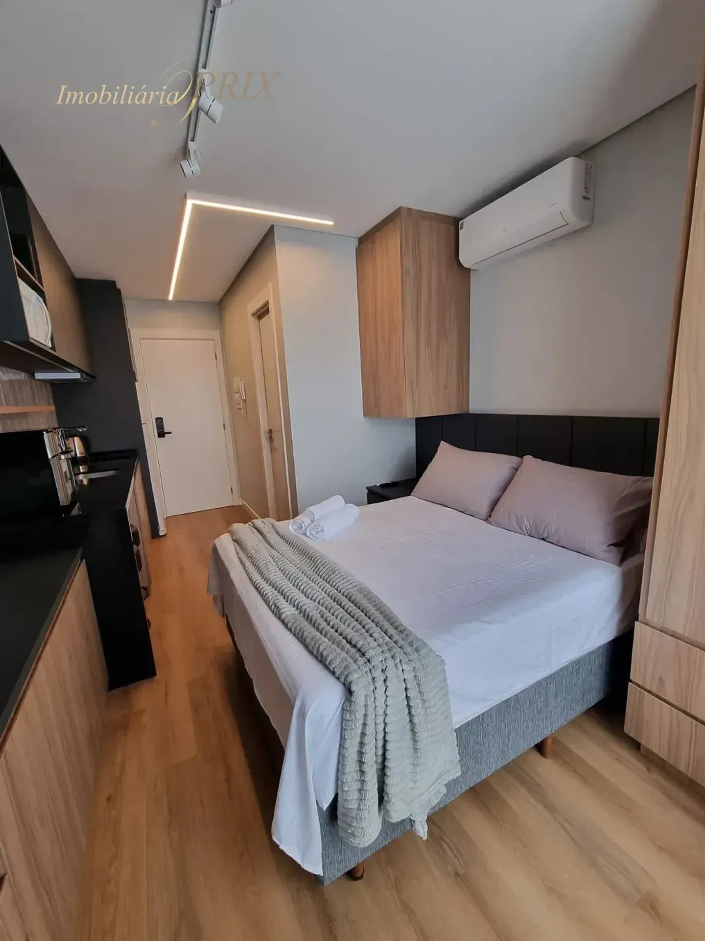 Studio mobiliado, 20 m², com espaço de home office — photo 10