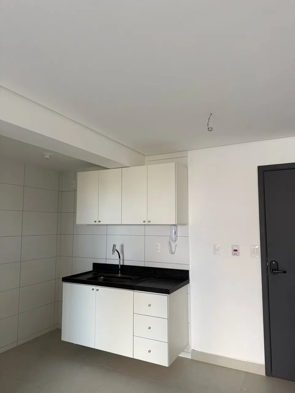 Квартира с 2 спальнями, в доме есть тренажёрный зал — photo 2